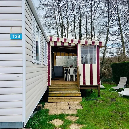 La Palmyre Mobil 3ch Confort 128 4 Etoiles Les Charmettes Kamp alanı *