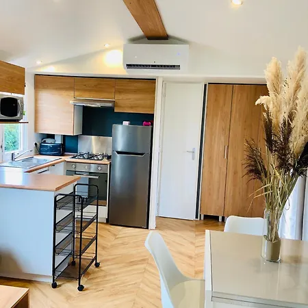 La Palmyre Mobil 3ch Confort 128 4 Etoiles Les Charmettes *