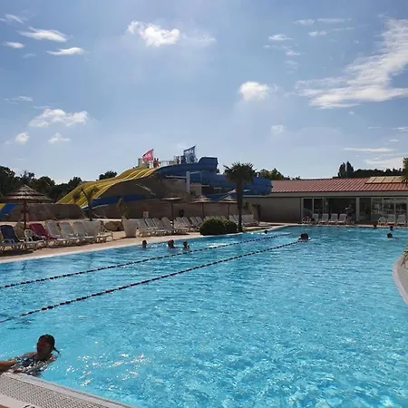 La Palmyre Mobil 3ch Confort 128 4 Etoiles Les Charmettes *