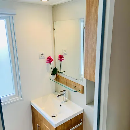 La Palmyre Mobil 3ch Confort 128 4 Etoiles Les Charmettes * Les Mathes